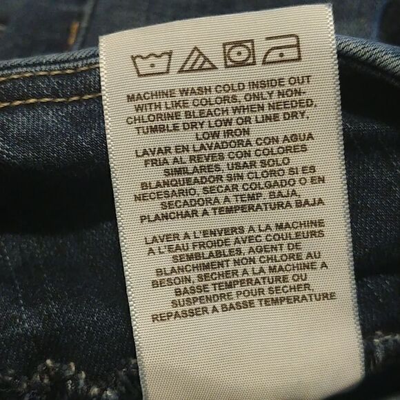 Lee. Stretchy Fit Jeggings. Elastic waist. Size Medium - Picture 12 of 13